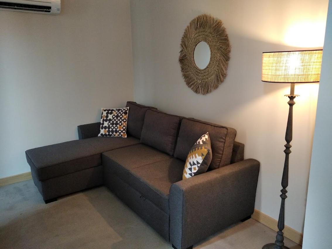 Cote Nuit Apartment Capestang Bagian luar foto